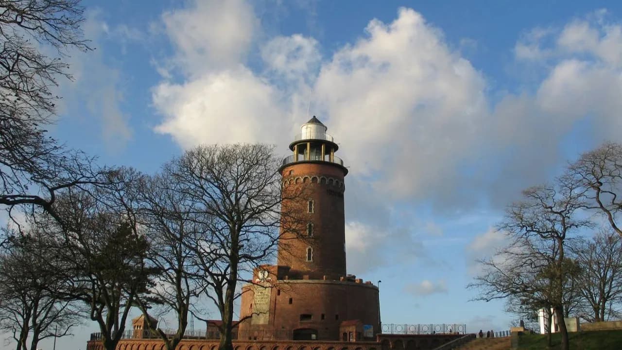 Kołobrzeg latarnia ile schodów - zaskakujące fakty o latarni morskiej Kołobrzeg latarnia ile schodów - zaskakujące fakty o latarni morskiej
