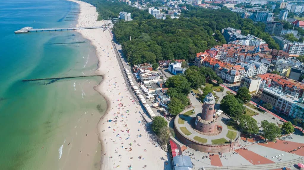 Do jakich miast nad morzem można dojechać pociągiem - sprawdź najlepsze opcje Do jakich miast nad morzem można dojechać pociągiem - sprawdź najlepsze opcje