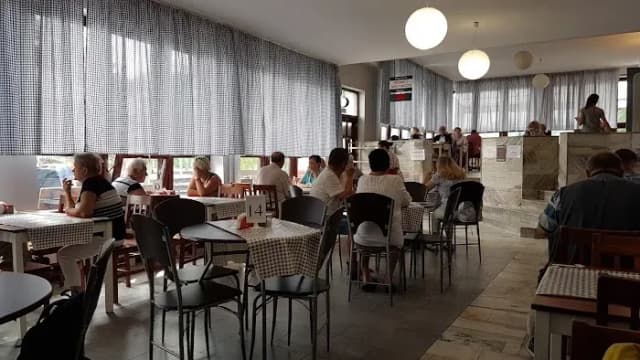 Gdzie zjeść w Mielnie? Odkryj najlepsze restauracje i lokale Gdzie zjeść w Mielnie? Odkryj najlepsze restauracje i lokale