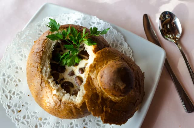 Gdzie zjeść w Łebie? Najlepsze restauracje, które musisz poznać Gdzie zjeść w Łebie? Najlepsze restauracje, które musisz poznać